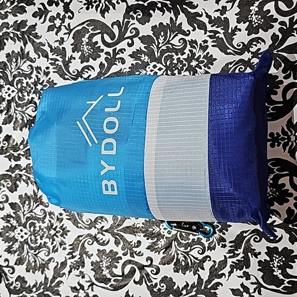 Beach or picnic blanket - Picture 1 of 6